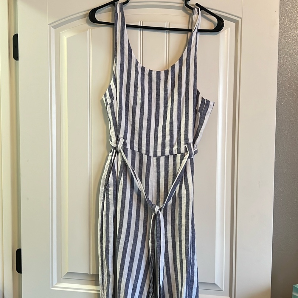 Women’s Jumper, size 10